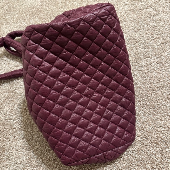 Unbranded Puffer Tote - Picture 4 of 4